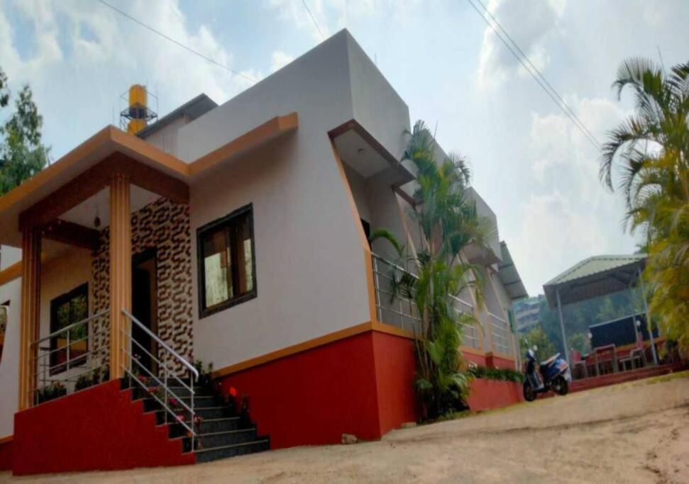 Maple Villa Mahābaleshwar Esterno foto